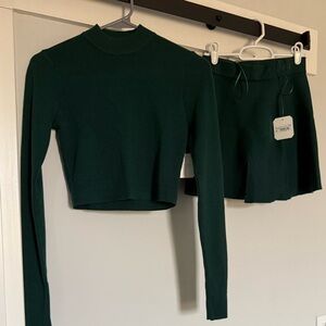 Dark Green Long Sleeve Crop Top and Skirt Set NWT